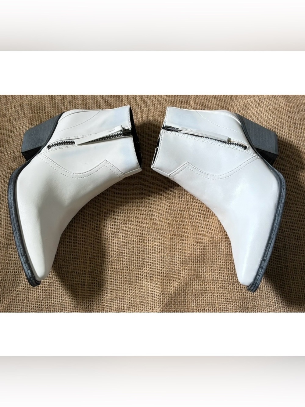 Circus By Sam Edelman Whistler White Fashion Boots Booties Sz 9.5 M Pointed Toe - Picture 5 of 13